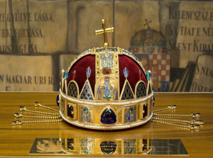 Authentische Kopie der Heiligen Krone