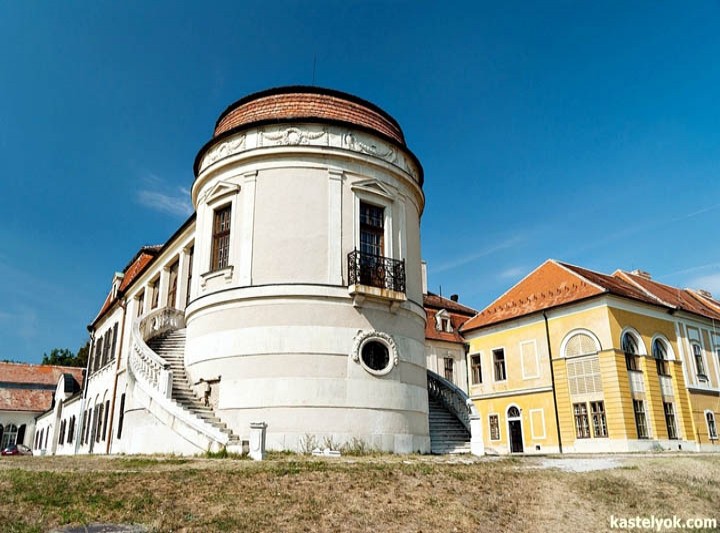Amadé–Bajzáth–Pappenheim-Schloss, Iszkaszentgyörgy