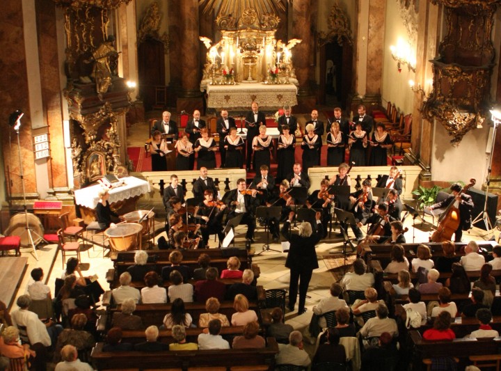 Harmonia Albensis - church concert series