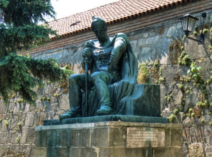 The statue of Ferenc Wathay