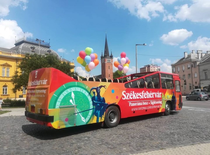 Városnézés Panoráma busszal