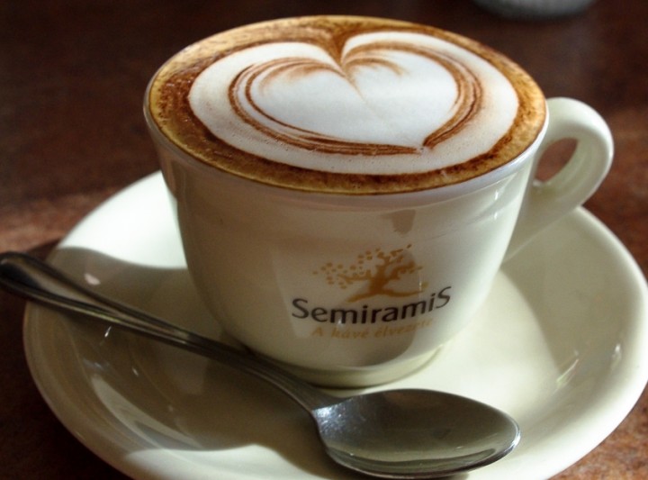 Semiramis cafe