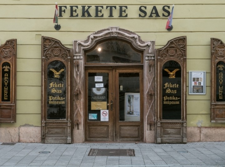 Apothekenmuseum „Fekete Sas“ (Schwarzer Adler)