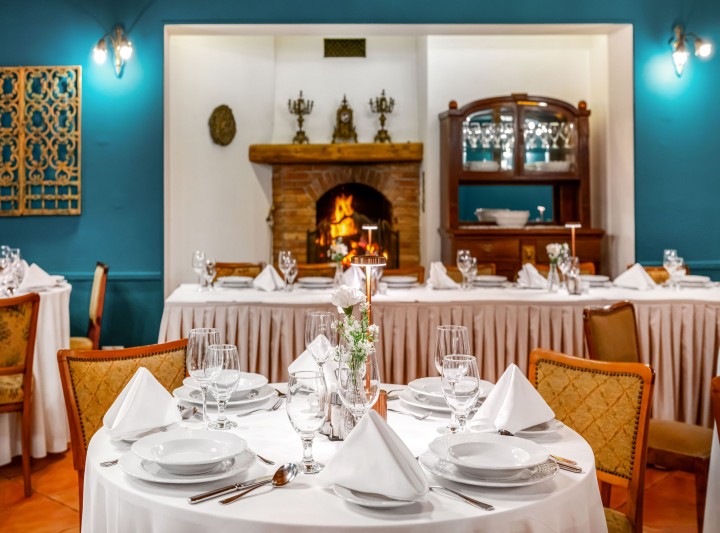 Szárcsa Restaurant